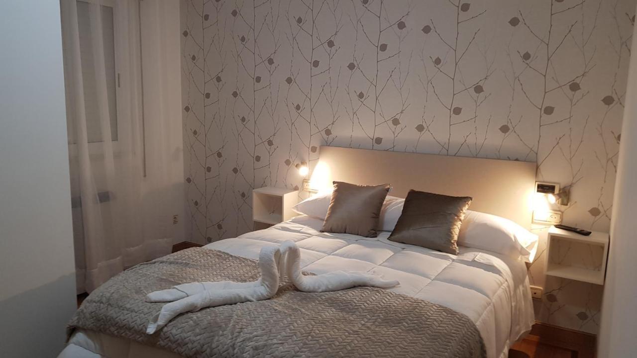 Apartamentos Shalom รีบาเดโอ ภายนอก รูปภาพ
