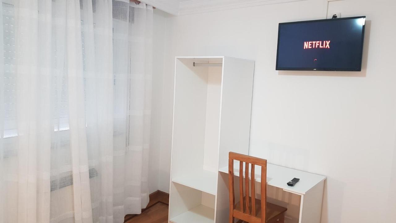 Apartamentos Shalom รีบาเดโอ ภายนอก รูปภาพ